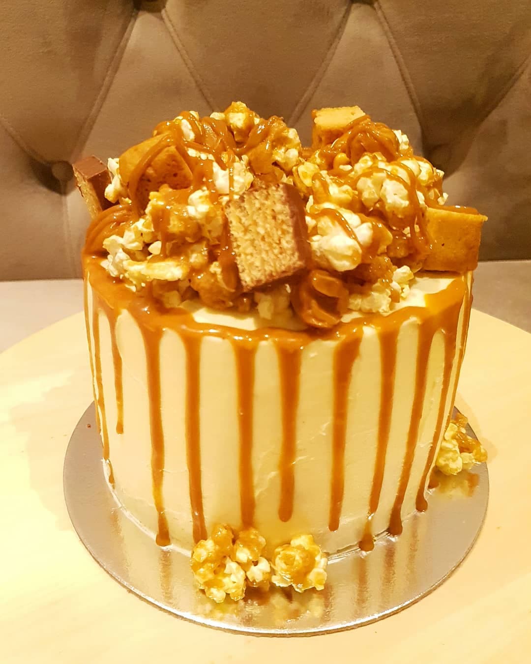 Caramel Popcorn Cake