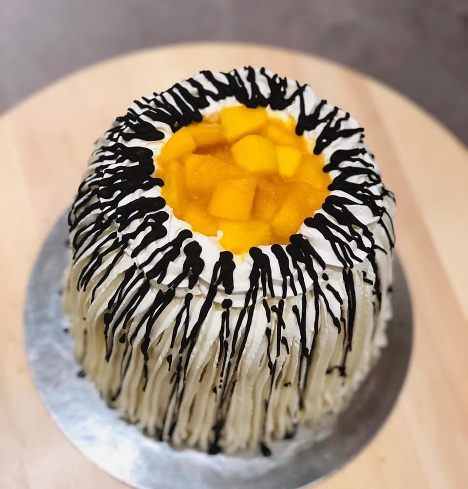 Mango Delight Cake
