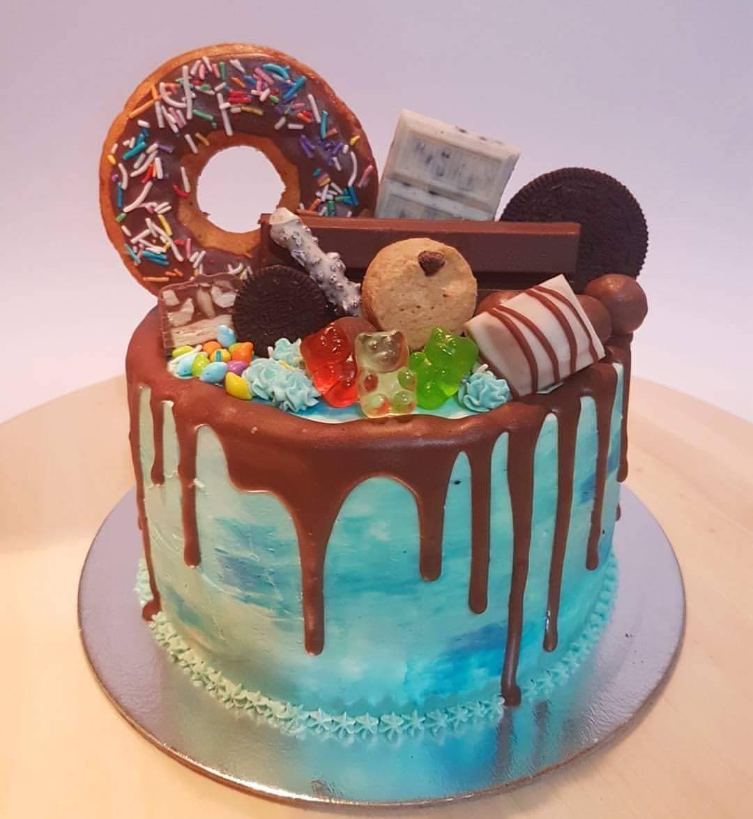 Chocolate Drip Cake