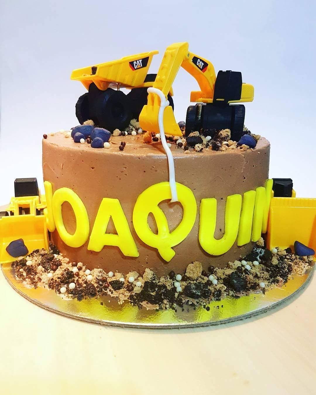 Construction Birthday Cake