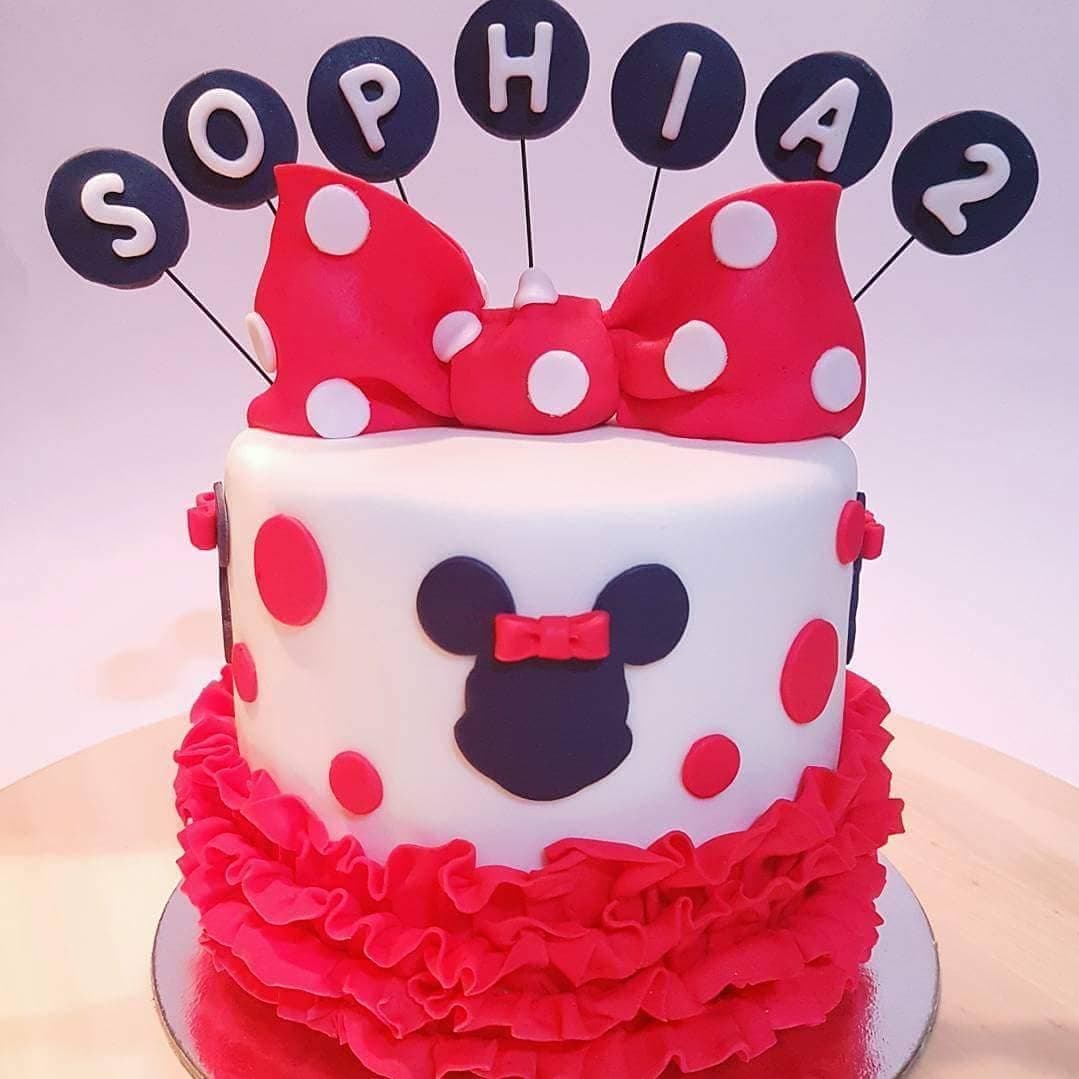 Minnie Mouse Cake