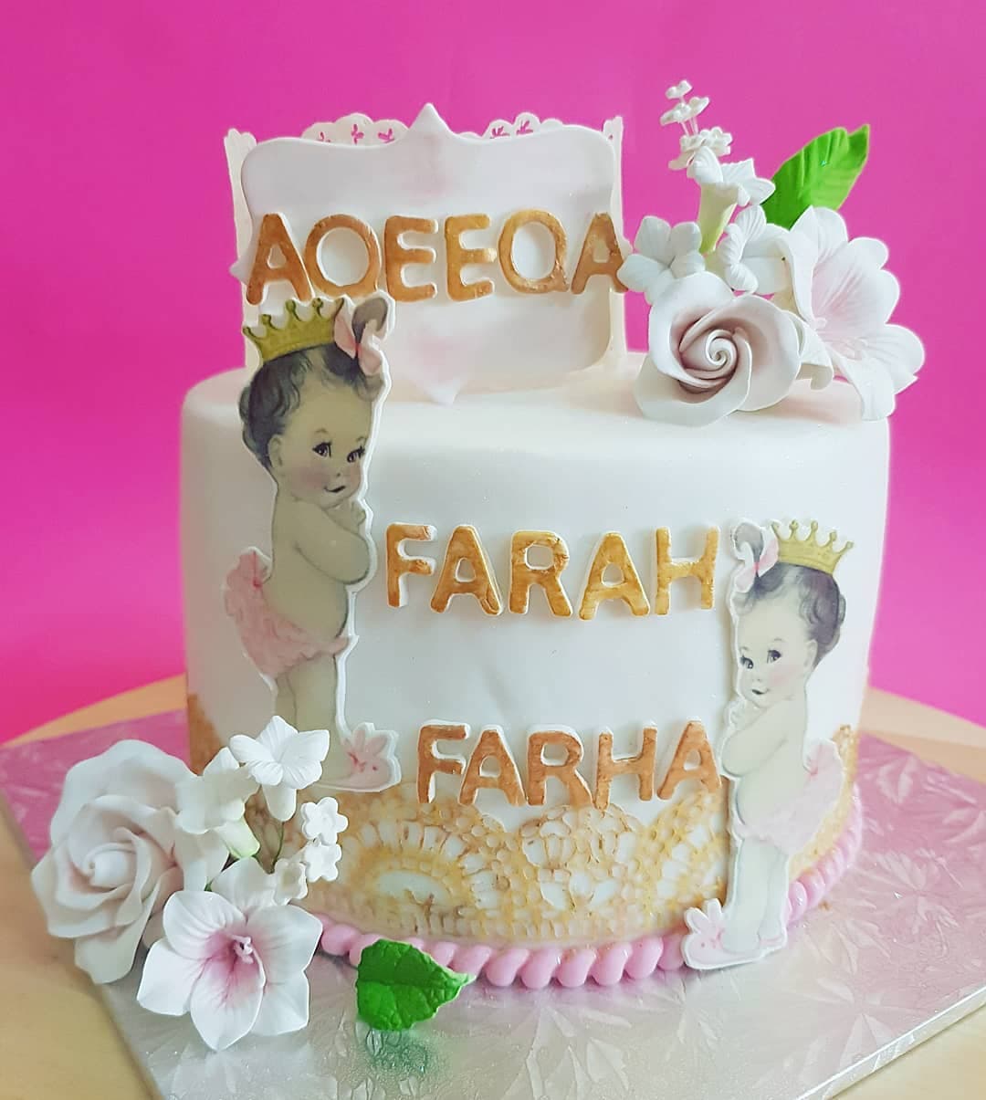 Twin Aqeeqa Cake