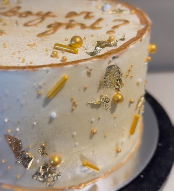 Gender Reveal Cake