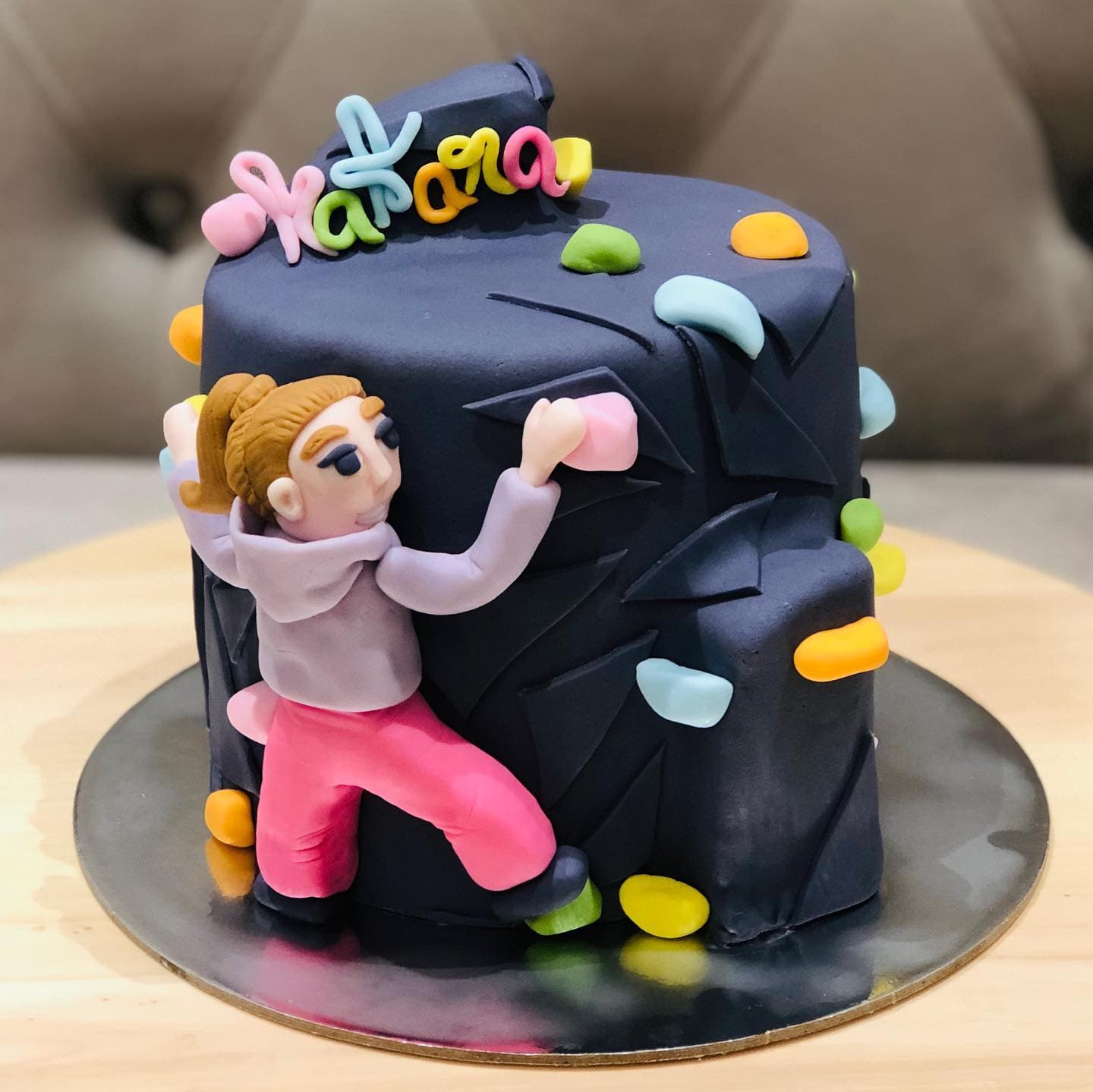 Wall Climbing Cake