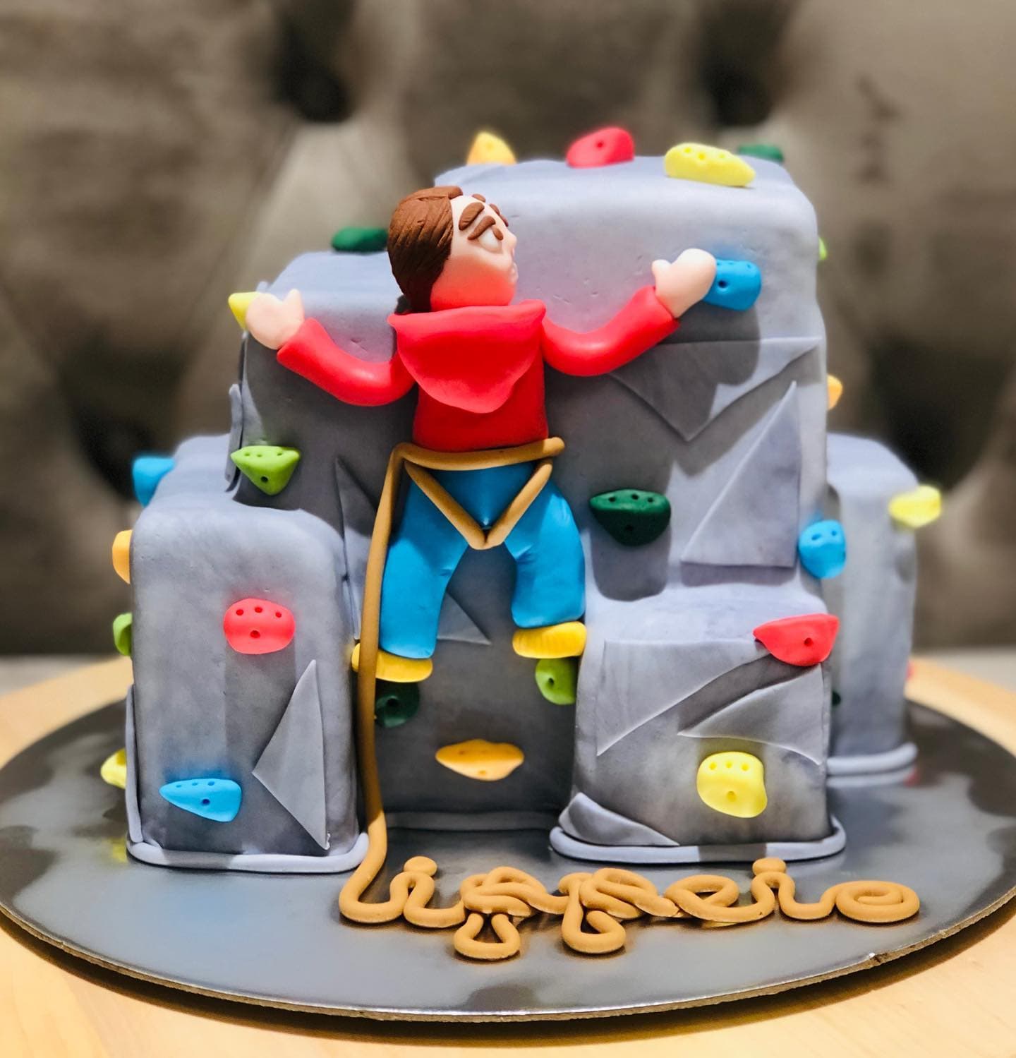 Wall Climbing Cake