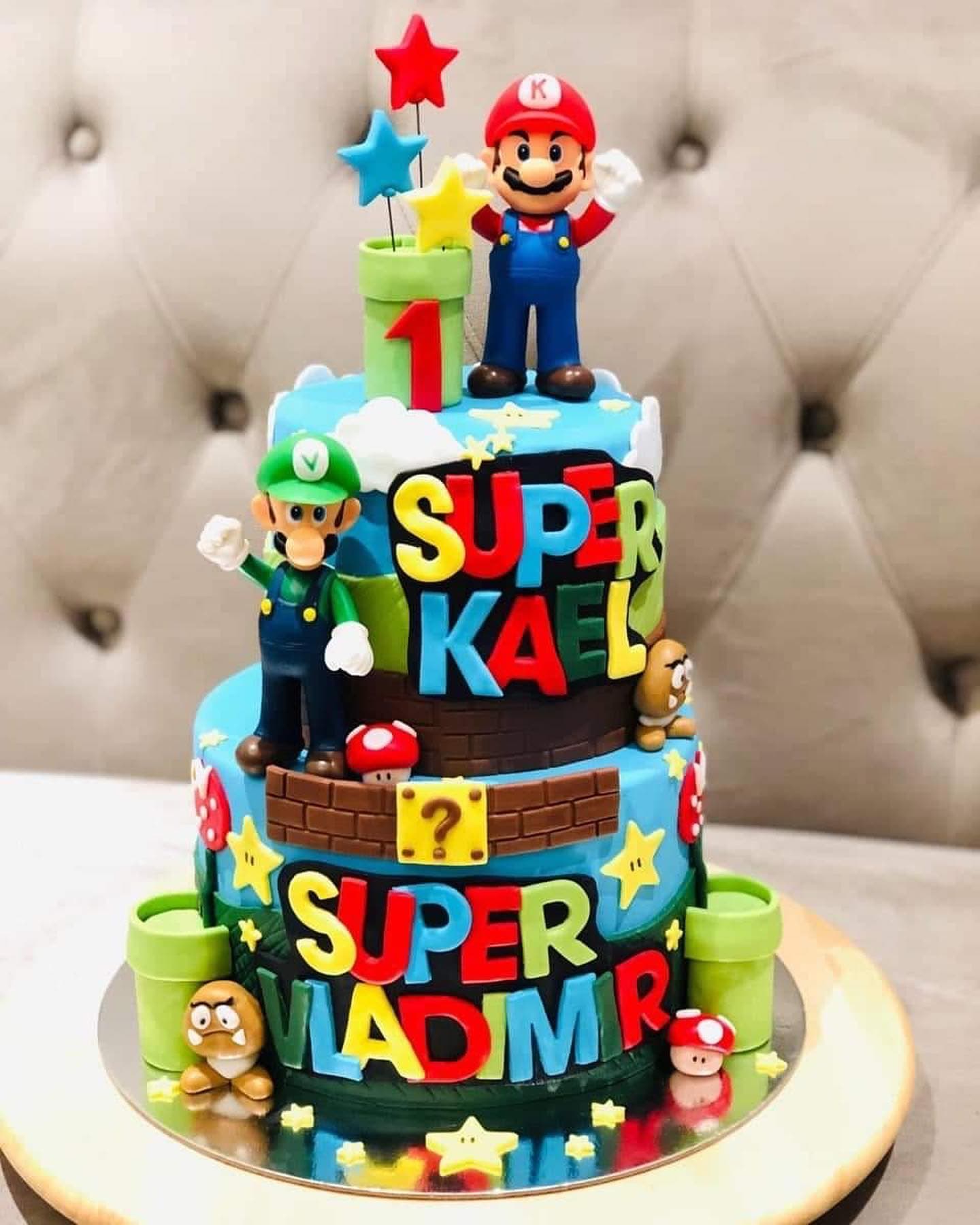 Super Mario Cake