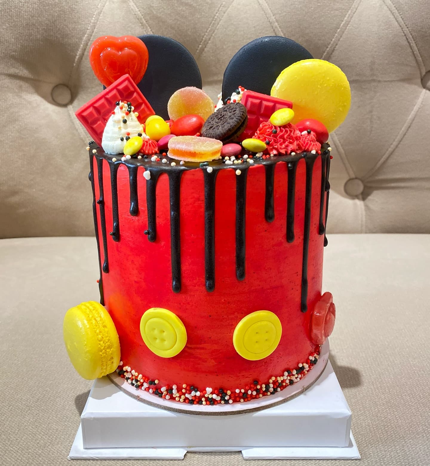 Mickey Drip Cake