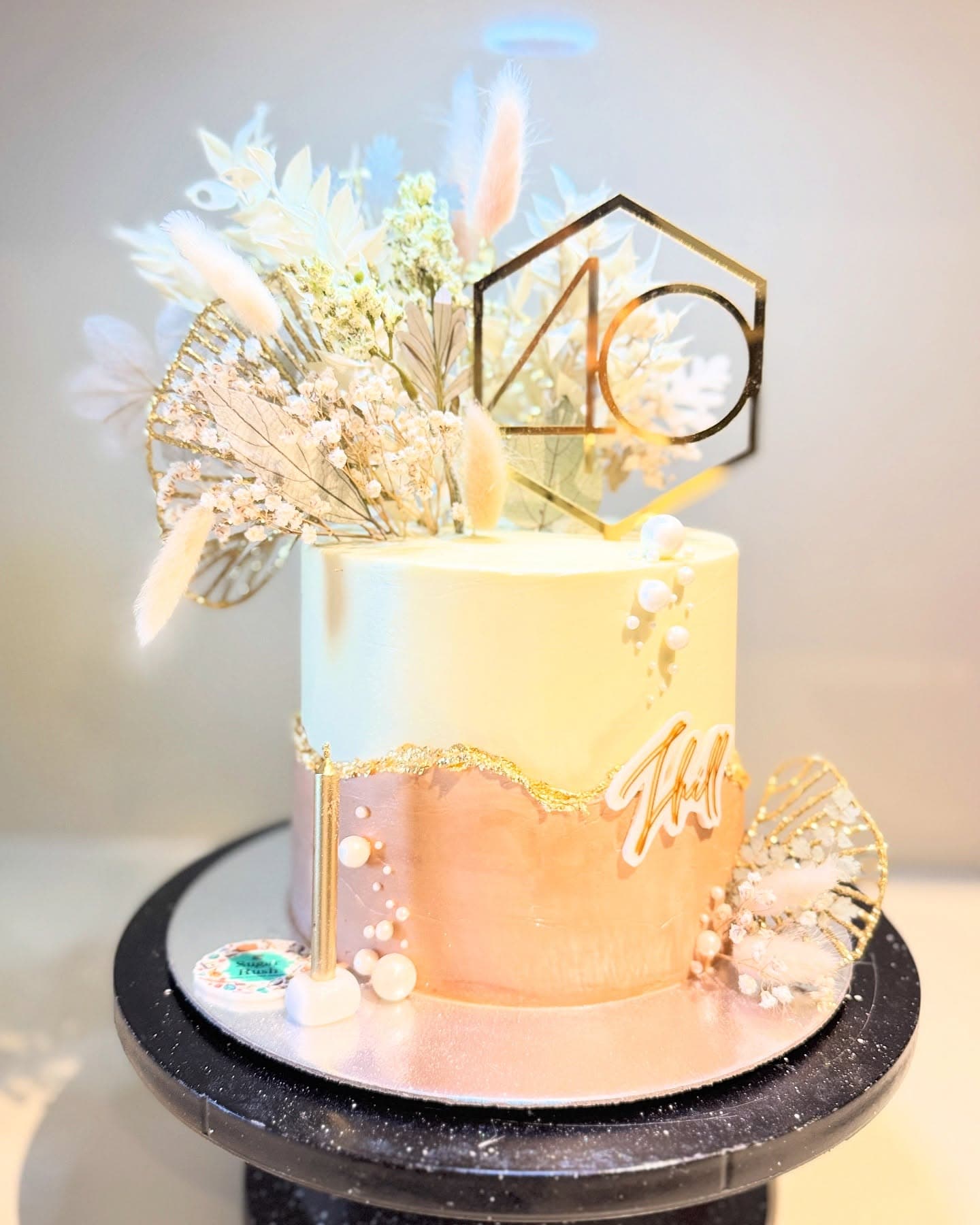 Dried Floral Gold Cake