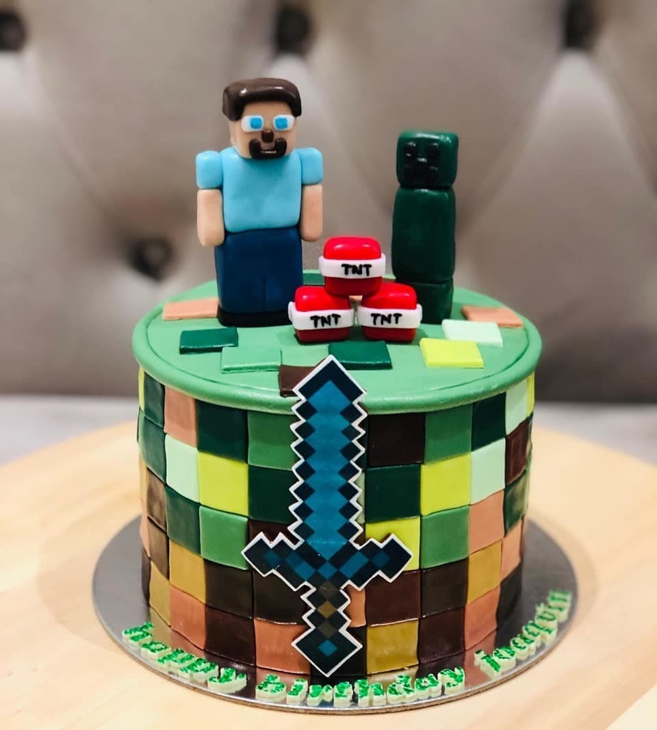 Minecraft Cake